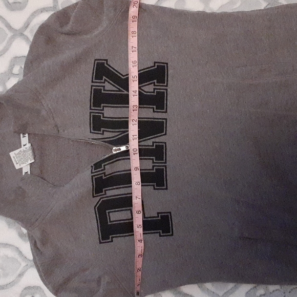 PINK Victoria's Secret top - Picture 6 of 9